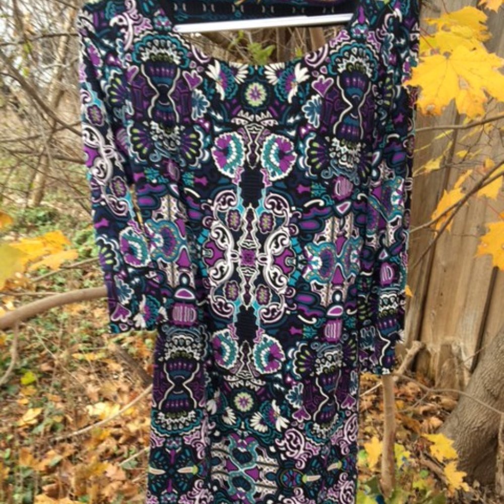 Cute, EUC, Shift dress, Black, White, Turquoise,& Purple, with Hearts & Flowers.